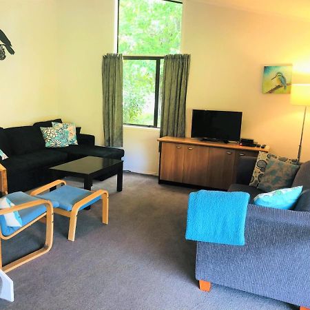 Kereru Retreat - Matakana Holiday Home Eksteriør bilde